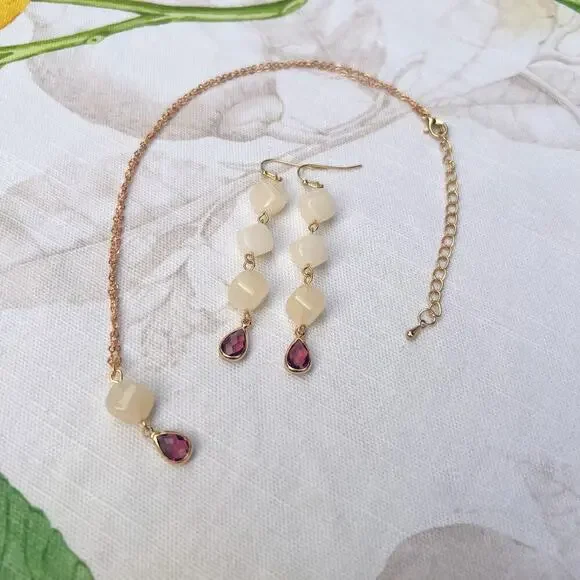 Garnet Wine Red Crystal Glass Cream Moonstone Agate Style Casual Fun Jewelry Set - Picture 5 of 7